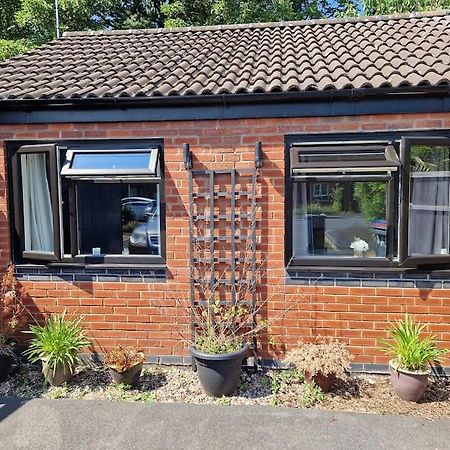 Squirrel'S Retreat Thornton (Lancashire) Exterior photo